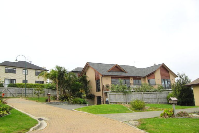 Photo of property in 31 Fingal Way, Gulf Harbour, Whangaparaoa, 0930