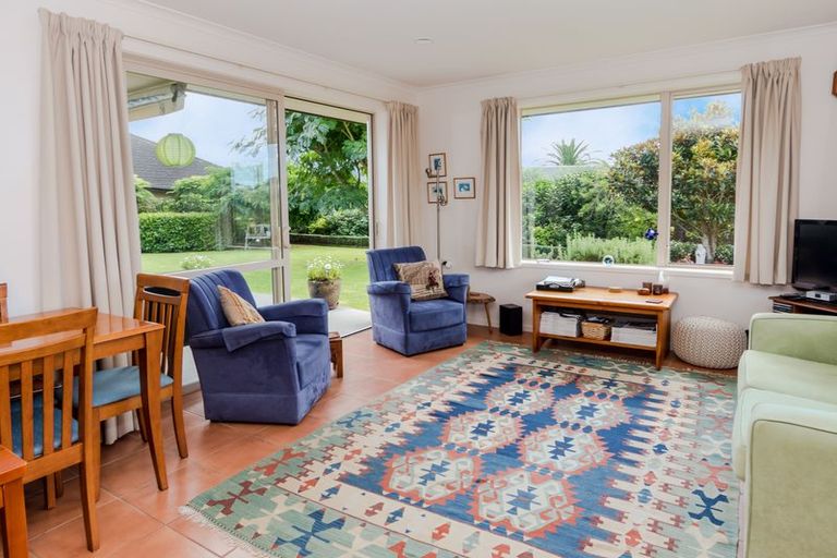 Photo of property in 48 Riverview Road, Kerikeri, 0230