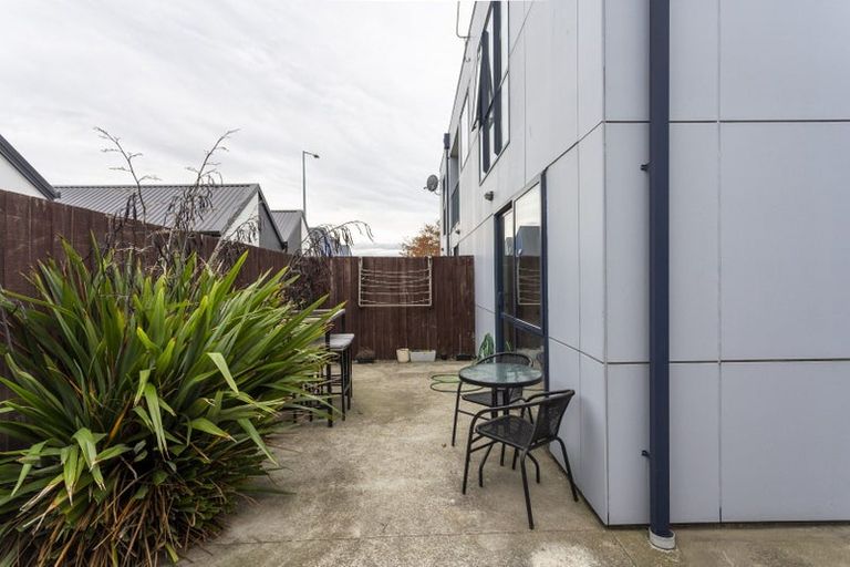 Photo of property in 1/75 Thackeray Place, Waltham, Christchurch, 8023