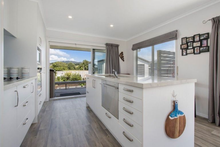 Photo of property in 6 Sandleigh Drive, Athenree, Katikati, 3177