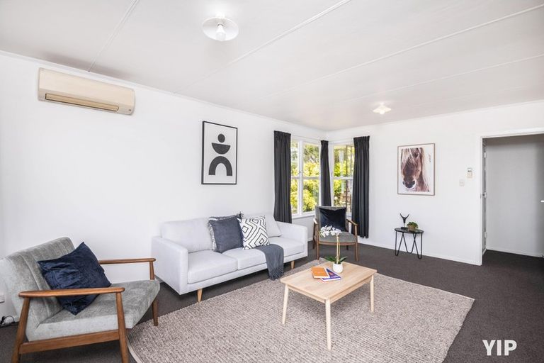 Photo of property in 11 Lenox Grove, Johnsonville, Wellington, 6037