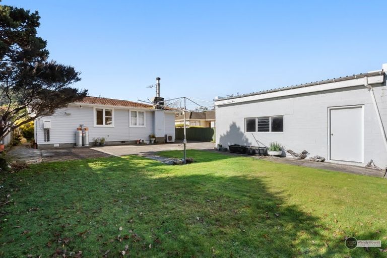 Photo of property in 72 Black Beech Street, Birchville, Upper Hutt, 5018