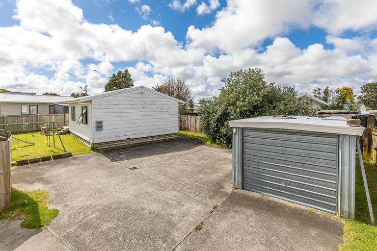 Photo of property in 1/25 Kennington Drive, Clendon Park, Auckland, 2103