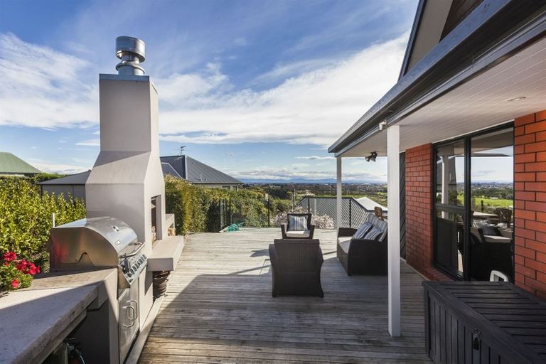 Photo of property in 68 Penruddock Rise, Westmorland, Christchurch, 8025