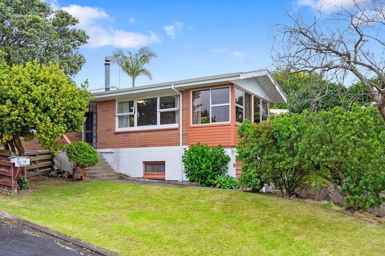 Photo of property in 19 Otumoetai Road, Judea, Tauranga, 3110