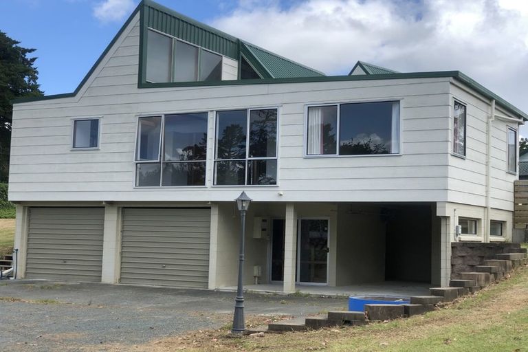 Photo of property in 89 The Centre, Waipu, 0510
