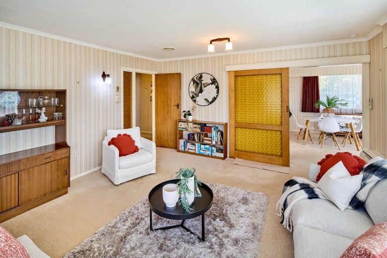 Photo of property in 56 Naenae Road, Naenae, Lower Hutt, 5011