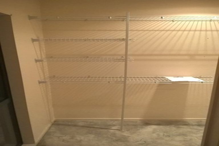 Photo of property in 65a East Street, Papakura, 2110