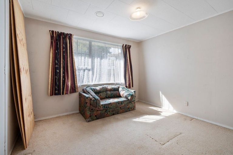 Photo of property in 31 Kowhai Street, Tokomaru, Palmerston North, 4474