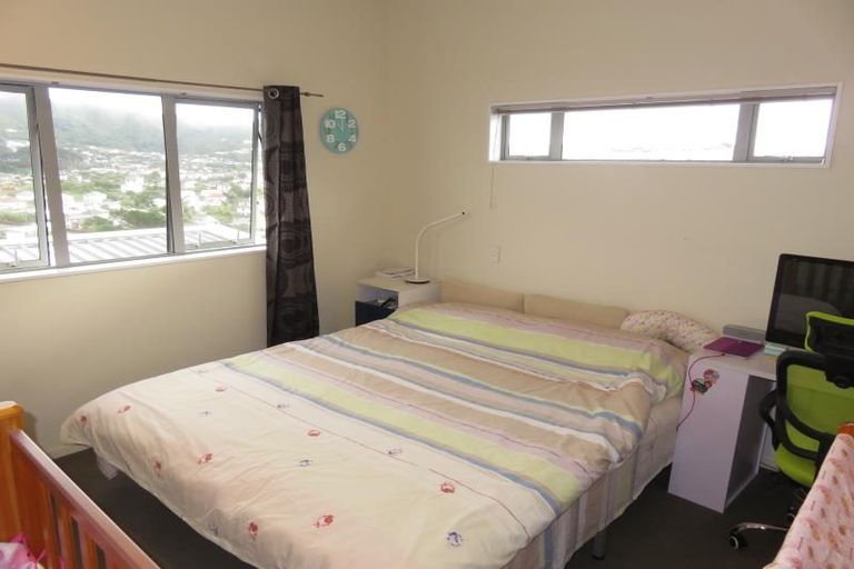 Photo of property in 76 Sheridan Terrace, Johnsonville, Wellington, 6037