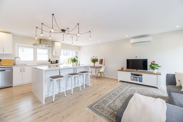 Photo of property in 2/13 Burns Avenue, Takapuna, Auckland, 0622