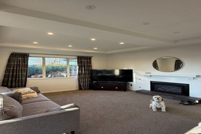 Photo of property in 27 Cathcart Crescent, Prebbleton, 7604