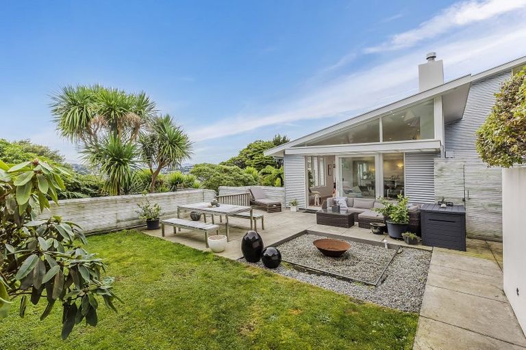 Photo of property in 102 Heke Street, Ngaio, Wellington, 6035