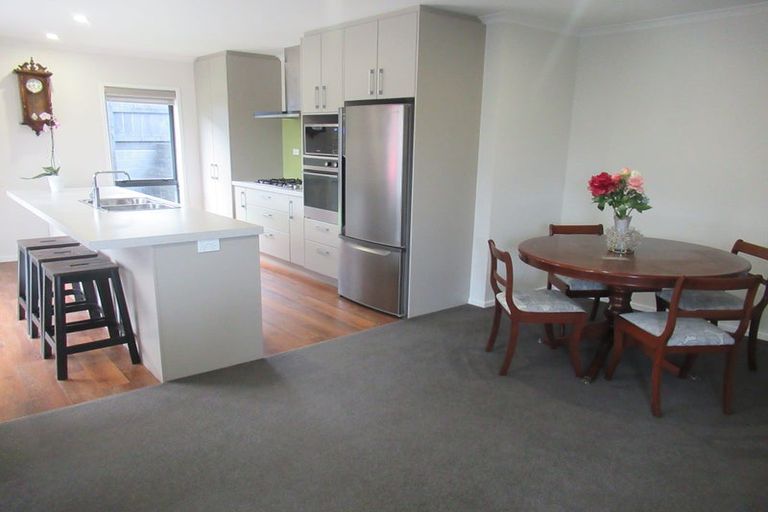 Photo of property in 109 Riverstone Drive, Riverstone Terraces, Upper Hutt, 5018