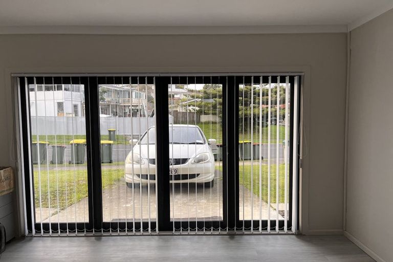 Photo of property in 1/16 Marriott Road, Pakuranga, Auckland, 2010