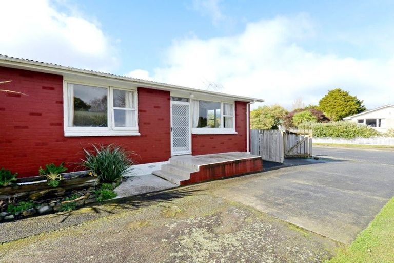 Photo of property in 1/99 Clouston Park Road, Clouston Park, Upper Hutt, 5018