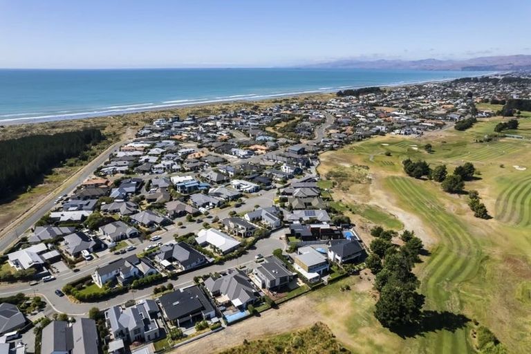 Photo of property in 16 Torrey Pines, Waimairi Beach, Christchurch, 8083
