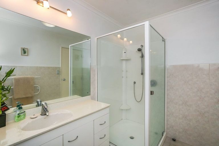 Photo of property in 23a Abercrombie Street, Howick, Auckland, 2014