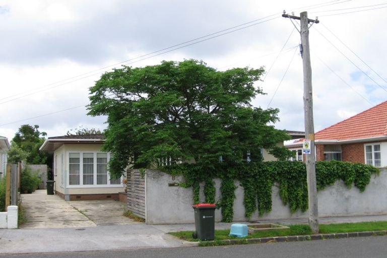 Photo of property in 8 Humariri Street, Point Chevalier, Auckland, 1022