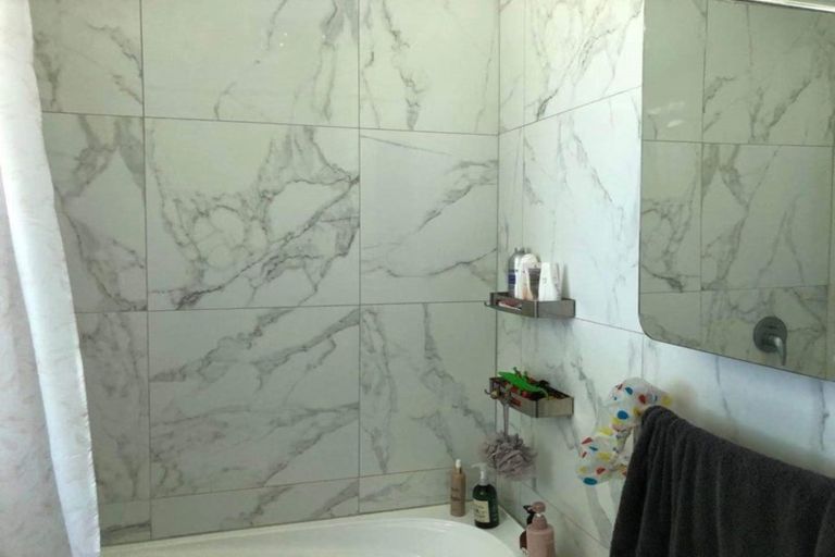 Photo of property in 3 Hillary Street, Chedworth, Hamilton, 3210