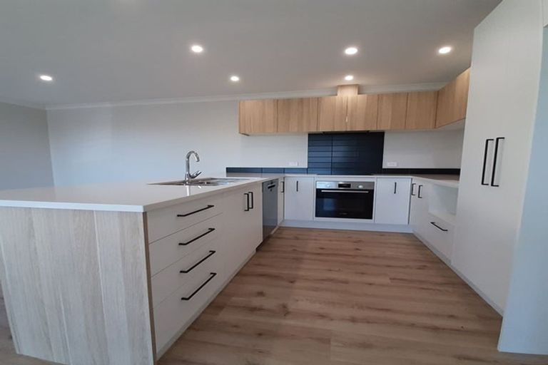 Photo of property in 99a Taylor Street, Cambridge, 3434