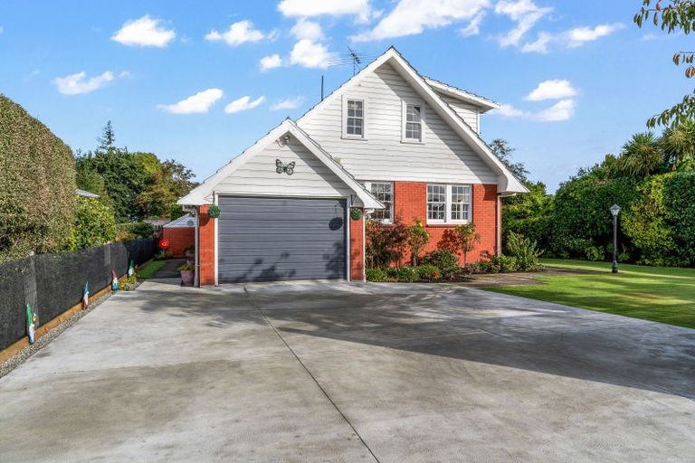 Photo of property in 68 Great North Road, Winton, 9720