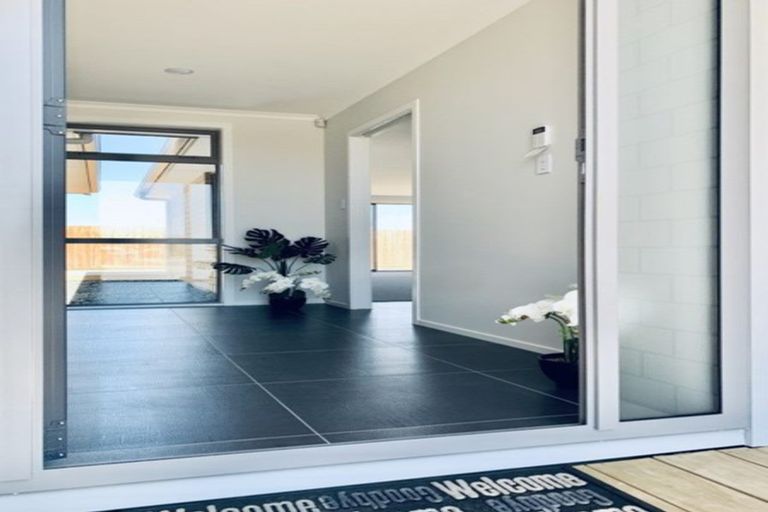 Photo of property in 8 Ekara Road, Flagstaff, Hamilton, 3210