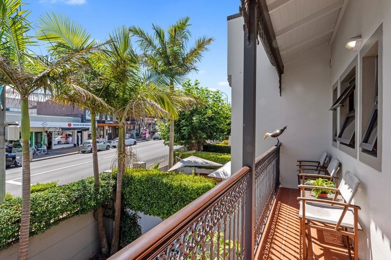 Photo of property in 4/177 Hurstmere Road, Takapuna, Auckland, 0622