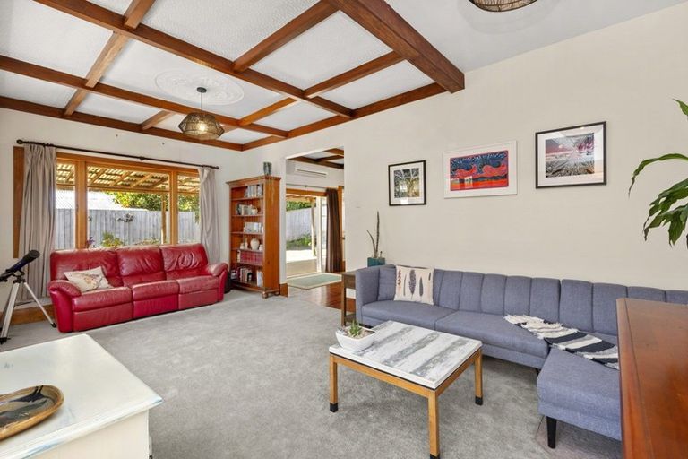 Photo of property in 6 Simon Road, Raglan, 3225