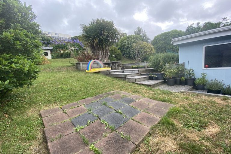 Photo of property in 7 Onepoto Road, Titahi Bay, Porirua, 5022