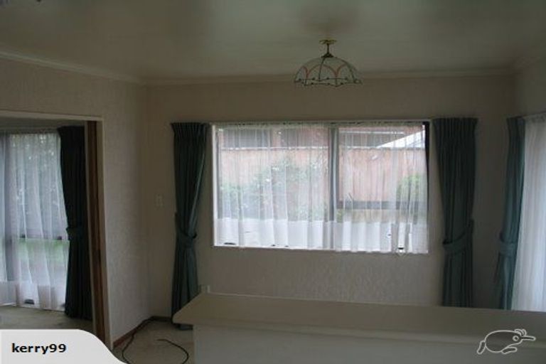 Photo of property in 63 Waiwhetu Road, Waterloo, Lower Hutt, 5011