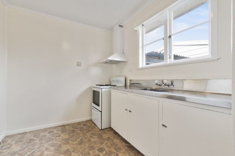 Photo of property in 1/7 Settlement Road, Papakura, 2110