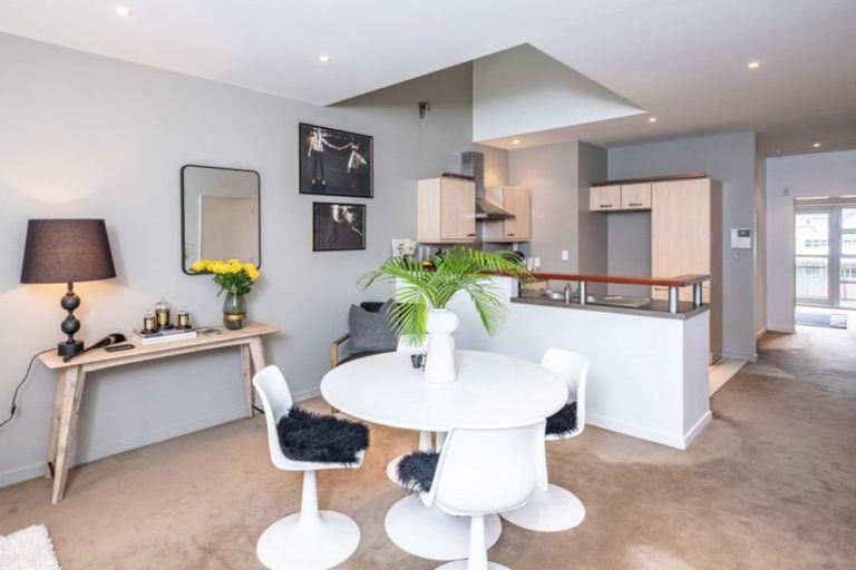 Photo of property in Galleria Apartments, 5/77 Tory Street, Te Aro, Wellington, 6011