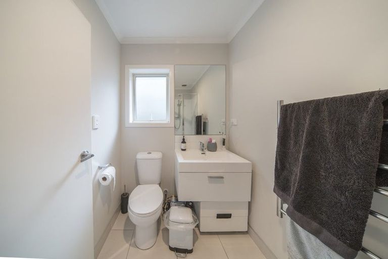 Photo of property in 9 Taotahi Avenue, Dinsdale, Hamilton, 3204