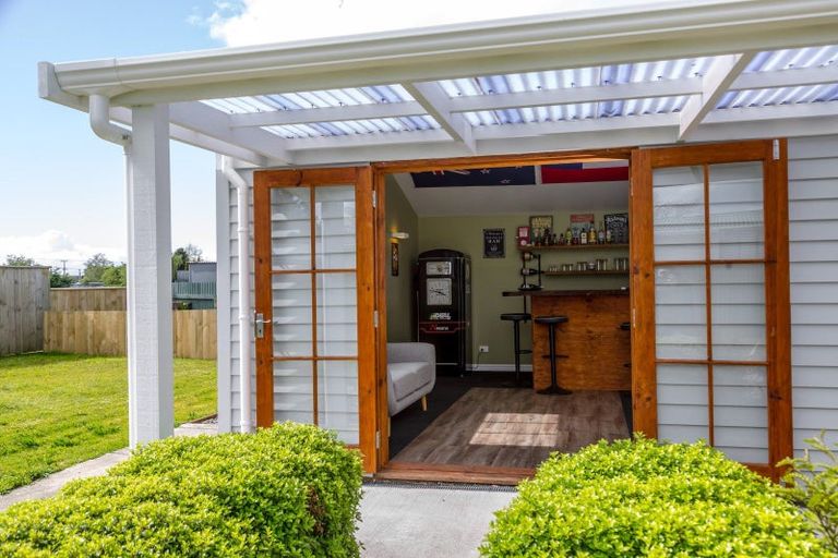 Photo of property in 11 Madden Place, Solway, Masterton, 5810