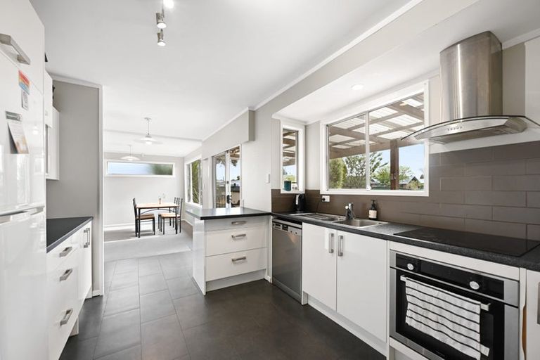 Photo of property in 40 Raymond Street, Fairview Downs, Hamilton, 3214