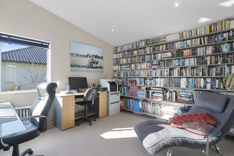 Photo of property in 3 Portland Place, Shiel Hill, Dunedin, 9013