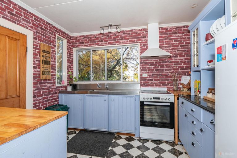 Photo of property in 176 Point Bush Road, Waimate, 7979