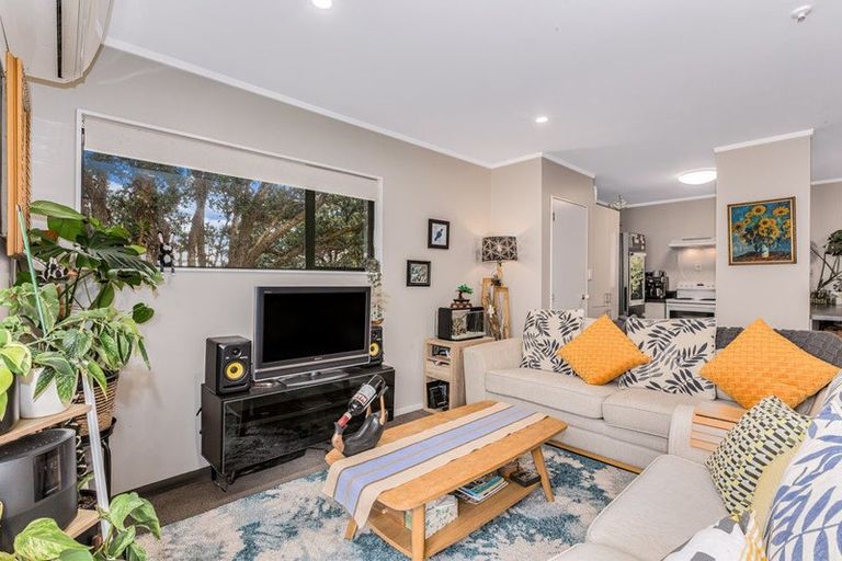 Photo of property in 1/7 Raroa Road, Hutt Central, Lower Hutt, 5010