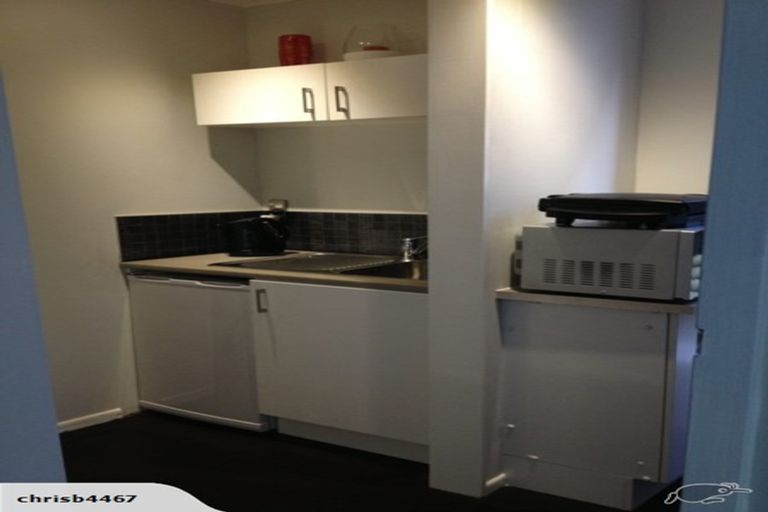 Photo of property in 7 Christina Grove, Normandale, Lower Hutt, 5010