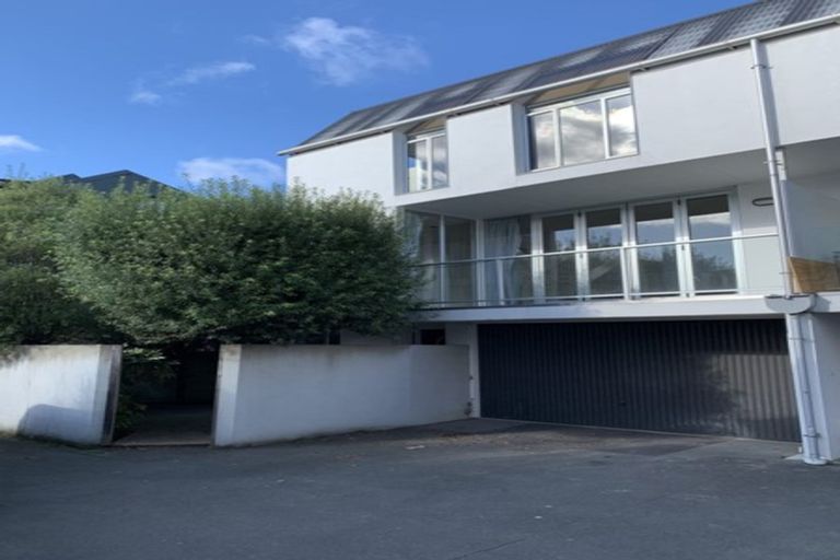 Photo of property in 44h Chester Street West, Christchurch Central, Christchurch, 8013