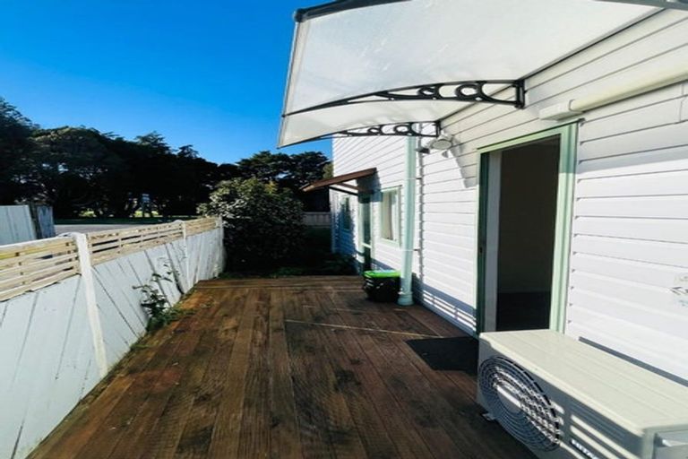 Photo of property in 130 Buckland Road, Mangere East, Auckland, 2024