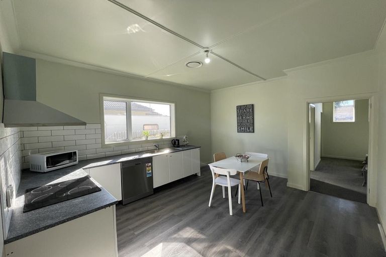 Photo of property in 98 Jenkin Street, Strathern, Invercargill, 9812