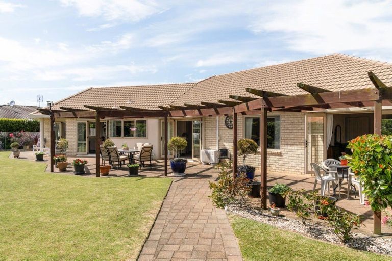 Photo of property in 53 Jasmine Place, Mount Maunganui, 3116