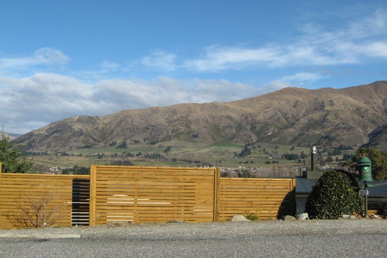 Photo of property in 102/108 Lismore Street, Wanaka, 9305