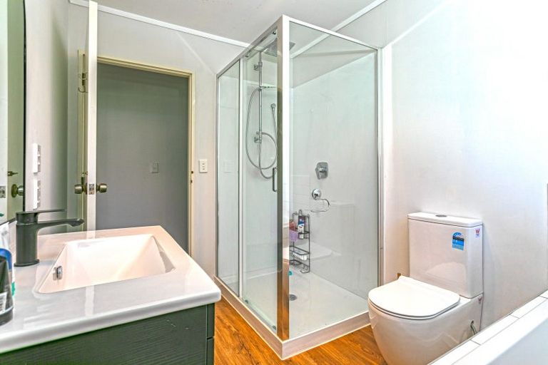 Photo of property in 5 Kauri Place, Tairua, 3508