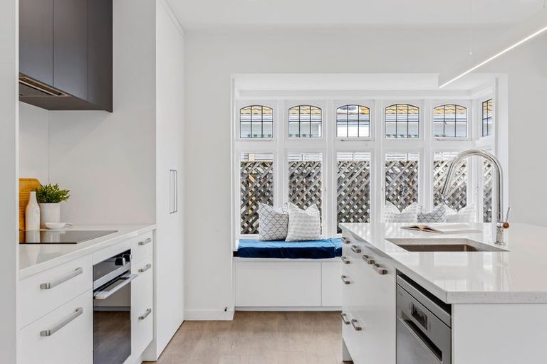 Photo of property in 2/151 Idris Road, Strowan, Christchurch, 8052