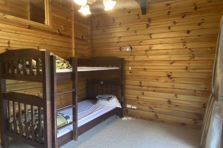 Photo of property in 7 Argyle Place, Arrowtown, 9302