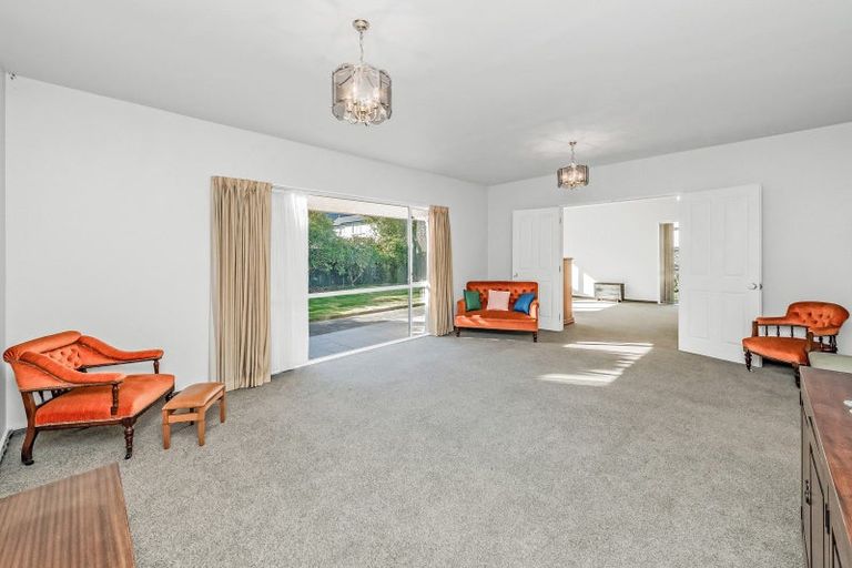 Photo of property in 12 Eversleigh Street, St Albans, Christchurch, 8014