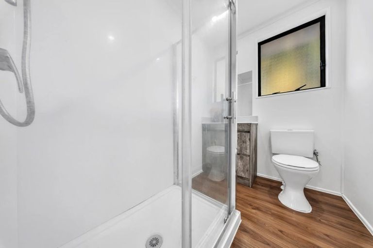 Photo of property in 106b Browns Road, Manurewa, Auckland, 2102